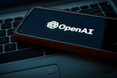 오픈AI 챗GPT 모바일 앱 수익 급증